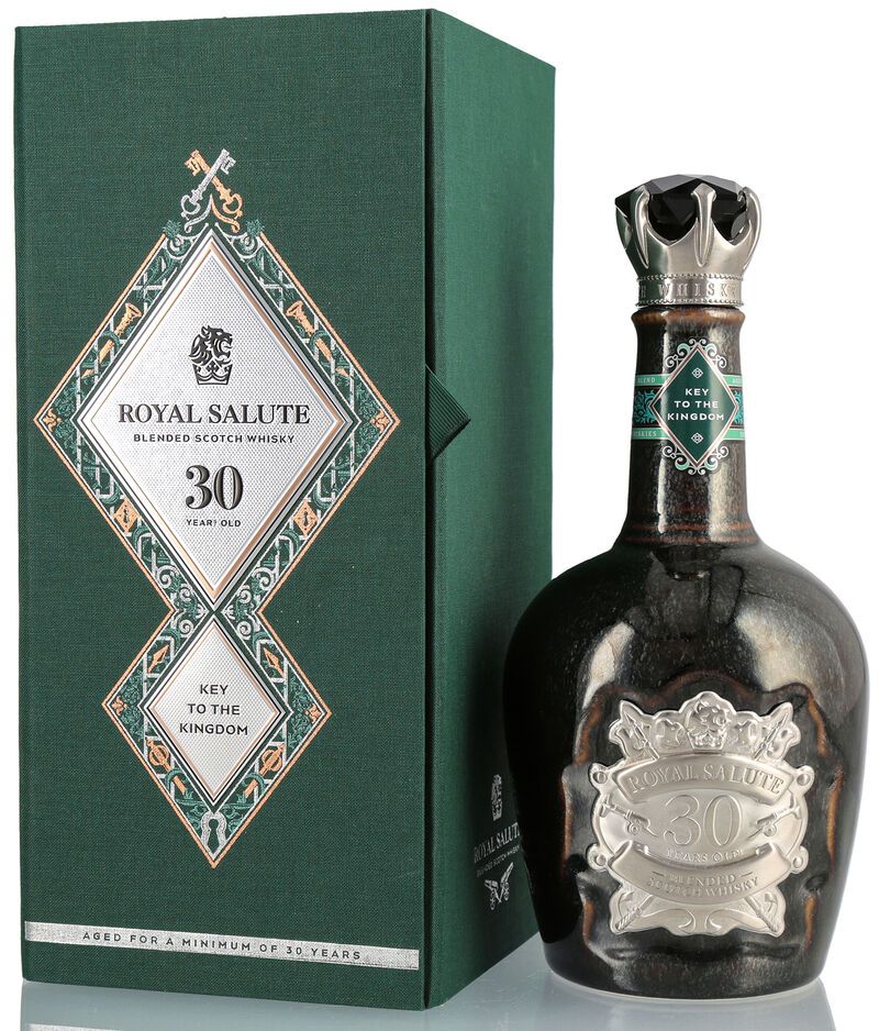 Chivas Regal Royal Salute 30 YO Key to the Kingdom Whisky 40% vol. 0,50l