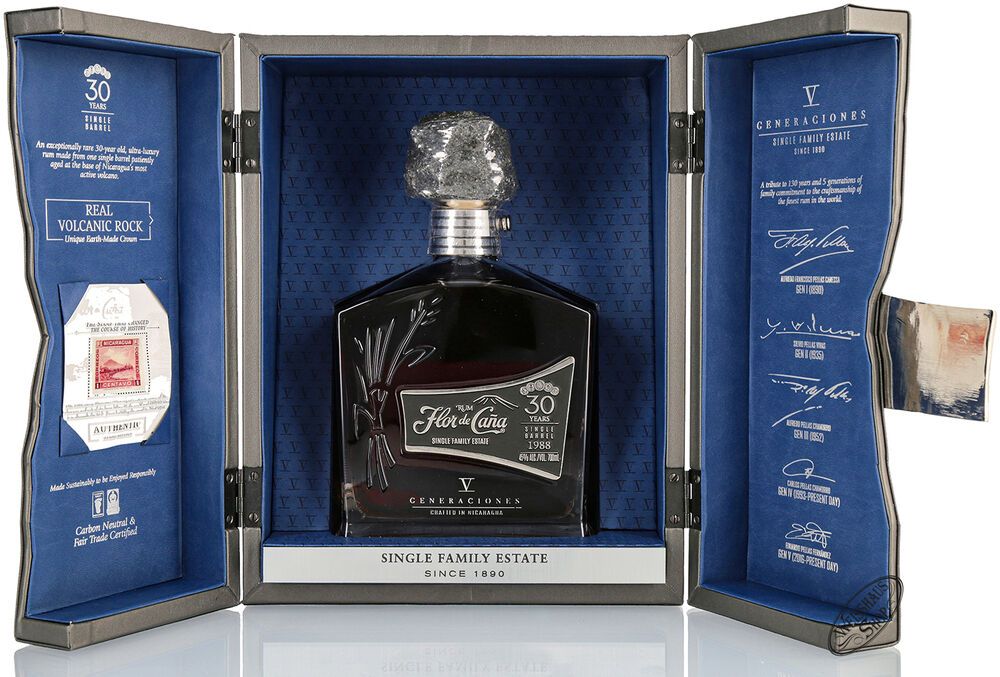 Flor de Cana 30 YO Single Barrel Rum 45% vol. 0,70l Flor de Cana 30 YO Single Barrel Rum 45% vol. 0,70l